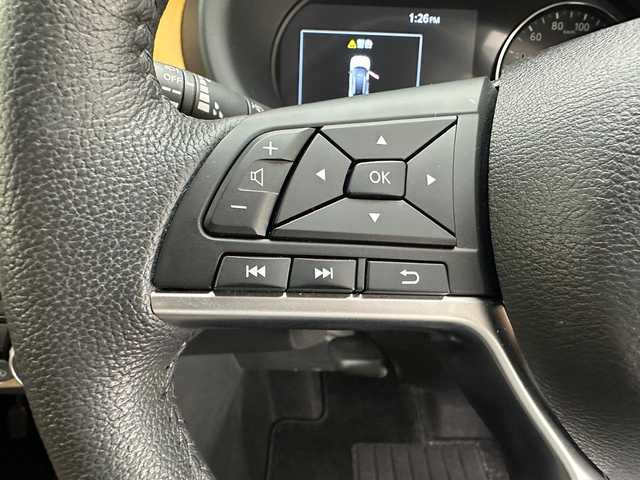 日産 キックス X ツートーンインテリアED 兵庫県 2022(令4)年 2.3万km ダークブルー 社外メモリナビ(CD/DVD/SD/Bluetooth/フルセグTV)/全方位カメラ/レザーシート/シートヒーター/純正17インチアルミホイール/純正フロアマット/ルーフレール/オートライト/LEDヘッドライト/コーナーセンサー/デジタルインナーミラー/ETC/ステアリングジーター/スペアキー