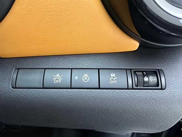 日産 キックス X ツートーンインテリアED 兵庫県 2022(令4)年 2.3万km ダークブルー 社外メモリナビ(CD/DVD/SD/Bluetooth/フルセグTV)/全方位カメラ/レザーシート/シートヒーター/純正17インチアルミホイール/純正フロアマット/ルーフレール/オートライト/LEDヘッドライト/コーナーセンサー/デジタルインナーミラー/ETC/ステアリングジーター/スペアキー