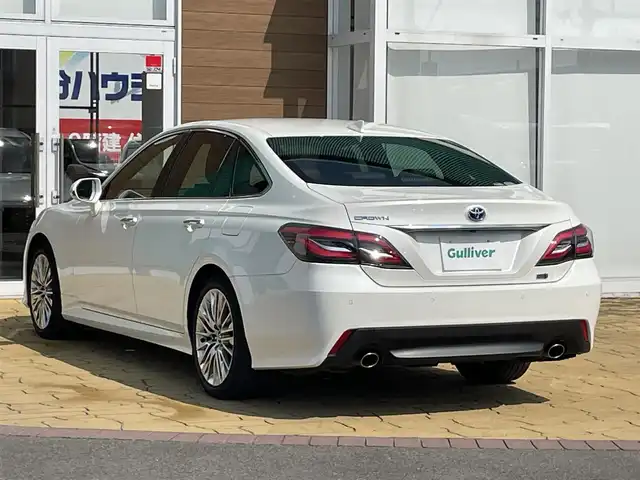 トヨタ クラウン ハイブリッド S エレガンススタイルⅡ 宮崎県 2020(令2)年 5.2万km ホワイトパールクリスタルシャイン 純正ナビ（フルセグTV/CD/DVD/）　/バックカメラ/BSM/クリアランスソナー/電動ハーフレザーシート/シートヒーター/追従式レーダークルーズコントロール　/ＥＴＣ　/純正フロアマット/純正１８ＡＷ/純正エアバックW＋サイド/オートＬＥＤライト　/フォグランプ　/スマートキー