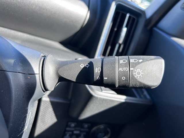 ダイハツ タント カスタム RS 大阪府 2022(令4)年 4.2万km ブラックマイカメタリック 純正9インチディスプレイオーディオ/バックカメラ/衝突被害軽減システム/レーンキープアシスト/コーナーセンサー/シートヒーター/純正アルミホイール/純正フロアマット/両側パワースライドドア/ハーフレザー/アイドリングストップ/LEDヘッドライト/スマートキー/プッシュスタートボタン