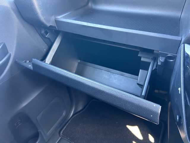 ダイハツ タント カスタム RS 大阪府 2022(令4)年 4.2万km ブラックマイカメタリック 純正9インチディスプレイオーディオ/バックカメラ/衝突被害軽減システム/レーンキープアシスト/コーナーセンサー/シートヒーター/純正アルミホイール/純正フロアマット/両側パワースライドドア/ハーフレザー/アイドリングストップ/LEDヘッドライト/スマートキー/プッシュスタートボタン