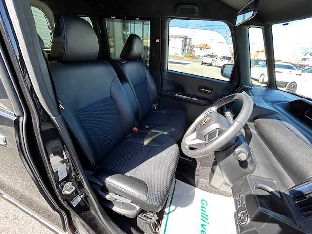 ダイハツ タント カスタム RS 大阪府 2022(令4)年 4.2万km ブラックマイカメタリック 純正9インチディスプレイオーディオ/バックカメラ/衝突被害軽減システム/レーンキープアシスト/コーナーセンサー/シートヒーター/純正アルミホイール/純正フロアマット/両側パワースライドドア/ハーフレザー/アイドリングストップ/LEDヘッドライト/スマートキー/プッシュスタートボタン