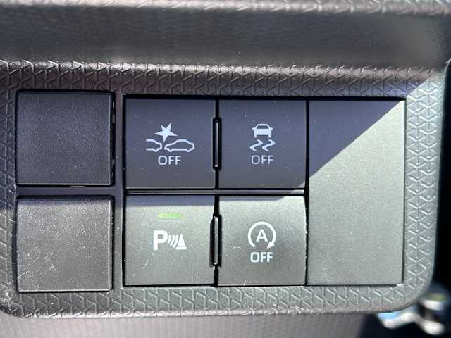 ダイハツ タント カスタム RS 大阪府 2022(令4)年 4.2万km ブラックマイカメタリック 純正9インチディスプレイオーディオ/バックカメラ/衝突被害軽減システム/レーンキープアシスト/コーナーセンサー/シートヒーター/純正アルミホイール/純正フロアマット/両側パワースライドドア/ハーフレザー/アイドリングストップ/LEDヘッドライト/スマートキー/プッシュスタートボタン