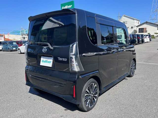 ダイハツ タント カスタム RS 大阪府 2022(令4)年 4.2万km ブラックマイカメタリック 純正9インチディスプレイオーディオ/バックカメラ/衝突被害軽減システム/レーンキープアシスト/コーナーセンサー/シートヒーター/純正アルミホイール/純正フロアマット/両側パワースライドドア/ハーフレザー/アイドリングストップ/LEDヘッドライト/スマートキー/プッシュスタートボタン