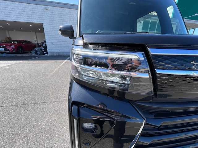 ダイハツ タント カスタム RS 大阪府 2022(令4)年 4.2万km ブラックマイカメタリック 純正9インチディスプレイオーディオ/バックカメラ/衝突被害軽減システム/レーンキープアシスト/コーナーセンサー/シートヒーター/純正アルミホイール/純正フロアマット/両側パワースライドドア/ハーフレザー/アイドリングストップ/LEDヘッドライト/スマートキー/プッシュスタートボタン