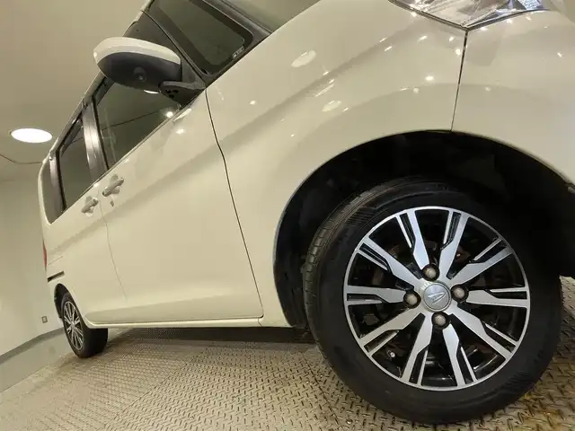 ダイハツ タント X VS SAⅢ 愛知県 2019(平31)年 4.8万km パールホワイトⅢ 純正ナビ【NSZN-W69D】/パノラミックビューモニター/両側パワースライドドア/シートヒーター/衝突軽減ブレーキ/車線逸脱警報/クリアランスソナー/先行車発進告知/オートハイビーム/アクセサリーソケット/USB入力端子/ＩＳＯＦＩＸ/アイドリングストップ/オートエアコン/LEDヘッドライト/純正14インチアルミホイール