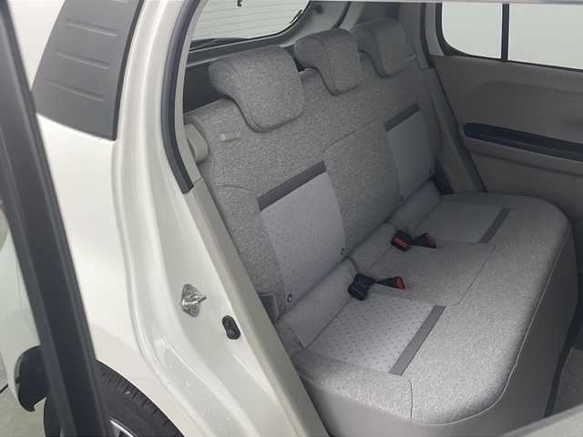 トヨタ パッソ X 道央・札幌 2023(令5)年 0.8万km ホワイト ・4WD/・寒冷地仕様/・ワンオーナー/・フロントワイパーデアイザー/・前後ドラレコ/・運転席シートヒーター/・ベンチシート/・オートライト/・オートマチックハイビーム/・アイドリングストップ/・横滑り防止装置/・スマートアシスト