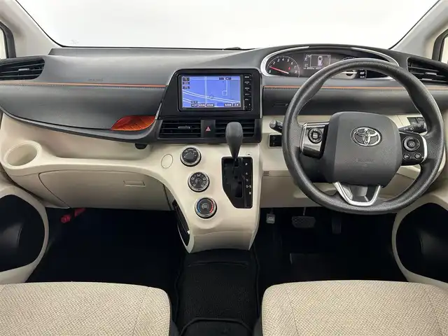 トヨタ シエンタ 千葉県 2016(平28)年 8.1万km ホワイトパールクリスタルシャイン セーフティセンスC/・プリクラッシュセーフティシステム/・レーンディパーチャーアラート/・オートマチックハイビーム/純正7インチメモリーナビ/・Bluetooth/・ワンセグTV/・バックカメラ/片側パワースライドドア/スマートキー/プッシュスタート