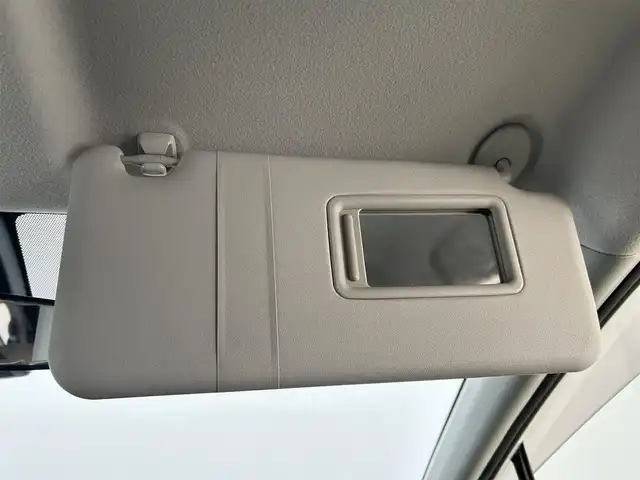 トヨタ シエンタ 千葉県 2016(平28)年 8.1万km ホワイトパールクリスタルシャイン セーフティセンスC/・プリクラッシュセーフティシステム/・レーンディパーチャーアラート/・オートマチックハイビーム/純正7インチメモリーナビ/・Bluetooth/・ワンセグTV/・バックカメラ/片側パワースライドドア/スマートキー/プッシュスタート