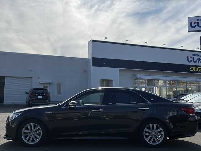 トヨタ クラウン ハイブリッド アスリートS 宮城県 2013(平25)年 12.6万km プレシャスブラックパール (株)IDOMが運営する【じしゃロン仙台店】の自社ローン専用車両になりますこちらは現金またはオートローンご利用時の価格です。自社ローンご希望の方は別途その旨お申付け下さい/純正ナビ/Bluetooth/アラウンドビューモニター/パワーシート/シートヒーター/ステアリングヒーター/ETC/ICS