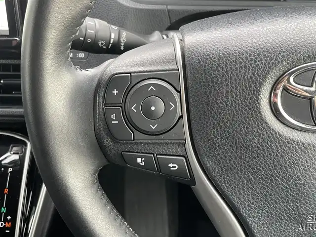 トヨタ ヴォクシー ZS 煌Ⅱ 島根県 2021(令3)年 2.7万km ブラック 社外９型メモリナビ　/フルセグTV　/ＤＶＤ再生　/Ｂｌｕｅｔｏｏｔｈ接続　/ＥＴＣ　/前後ドライブレコーダー　/両側パワースライドドア　/クルーズコントロール　/衝突軽減ブレーキ　/アイドリングストップ/レーンキープアシスト/前後コーナーセンサー　/オートハイビーム／ライト/純正LEDヘッドライト　/純正１６インチアルミホイール/純正フロアマット