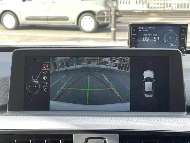 ＢＭＷ ３２０ｉ Mスポーツ 岐阜県 2014(平26)年 6.1万km アルピンホワイトⅢ ターボ/純正ナビ/【Bluetooth．CD.DVD.AM/FM．USB.AUX】/パワーシート/シートメモリ/クルーズコントロール/レーンキープアシスト/コーナーセンサー/ドライブレコーダー/バックカメラ/HIDオートライト/フォグライト/ウィンカーミラー/横滑り防止装置/純正アルミホイール/保証書/取扱説明書/スペアキー