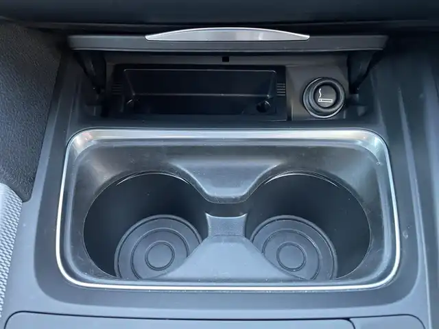 ＢＭＷ ３２０ｉ Mスポーツ 岐阜県 2014(平26)年 6.1万km アルピンホワイトⅢ ターボ/純正ナビ/【Bluetooth．CD.DVD.AM/FM．USB.AUX】/パワーシート/シートメモリ/クルーズコントロール/レーンキープアシスト/コーナーセンサー/ドライブレコーダー/バックカメラ/HIDオートライト/フォグライト/ウィンカーミラー/横滑り防止装置/純正アルミホイール/保証書/取扱説明書/スペアキー