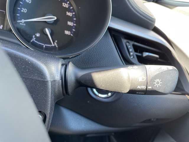 トヨタ Ｃ－ＨＲ S－T 栃木県 2022(令4)年 1.6万km プラチナホワイトパールマイカ ワンオーナー/バックカメラ/Ｂｌｕｅｔｏｏｔｈ/ドライブレコーダー/クルーズコントロール/ＭＴ付ＡＴ/スペアキー/ＵＳＢ入力端子/純正フロアマット/純正アルミホイール/コーナーセンサー/ＬＥＤライト/ABS/横滑り防止機能/レーンキープアシスト/盗難防止装置/衝突被害軽減システム/取扱説明書/保証書