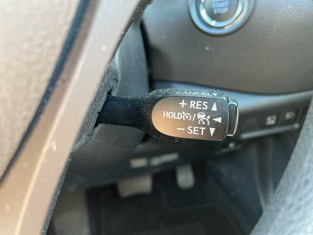 トヨタ Ｃ－ＨＲ S－T 栃木県 2022(令4)年 1.6万km プラチナホワイトパールマイカ ワンオーナー/バックカメラ/Ｂｌｕｅｔｏｏｔｈ/ドライブレコーダー/クルーズコントロール/ＭＴ付ＡＴ/スペアキー/ＵＳＢ入力端子/純正フロアマット/純正アルミホイール/コーナーセンサー/ＬＥＤライト/ABS/横滑り防止機能/レーンキープアシスト/盗難防止装置/衝突被害軽減システム/取扱説明書/保証書