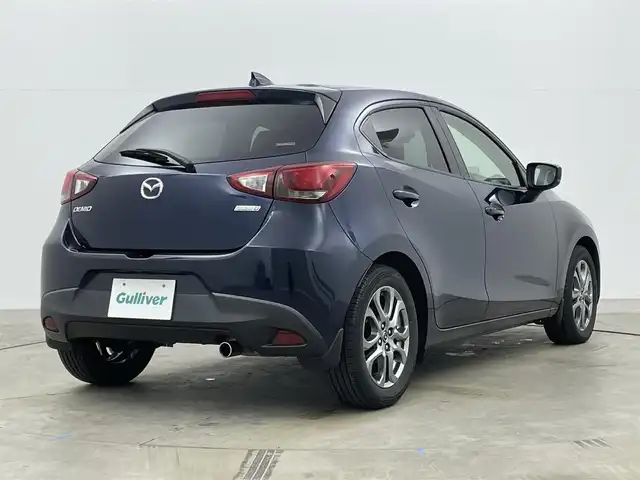 マツダ デミオ 岡山県 2016(平28)年 2.3万km ディープクリスタルブルーマイカ 純正ナビ　/シートヒーター　/ＬＥＤヘッドライト　/ＥＴＣ　/クルーズコントロール　/ブラインドスポットモニター　/フルセグ　/Ｂｌｕｅｔｏｏｔｈ　/スマートキー　/アイドリングストップ　/オートライト　/フォグライト/禁煙車/ヘッドアップディスプレイ/パドルシフト