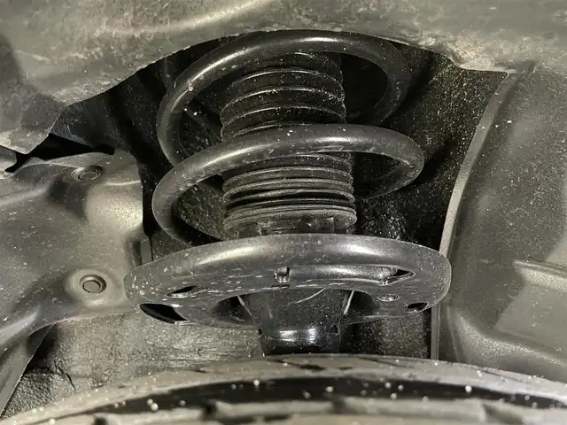 マツダ デミオ 岡山県 2016(平28)年 2.3万km ディープクリスタルブルーマイカ 純正ナビ　/シートヒーター　/ＬＥＤヘッドライト　/ＥＴＣ　/クルーズコントロール　/ブラインドスポットモニター　/フルセグ　/Ｂｌｕｅｔｏｏｔｈ　/スマートキー　/アイドリングストップ　/オートライト　/フォグライト/禁煙車/ヘッドアップディスプレイ/パドルシフト