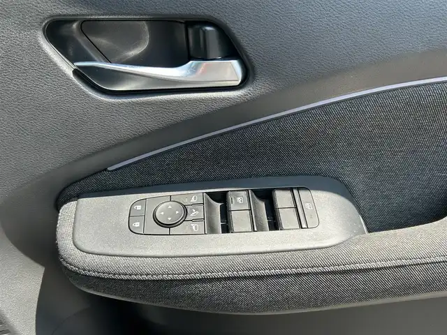 日産 オーラ G レザーエディション 佐賀県 2023(令5)年 0.7万km ダークメタルグレー プロパイロット/エマージェンシーブレーキ/全方位運転支援システム/・ハンドル支援/・レーンアシスト/インテリジェントクルーズコントロール/側方/後側方支援/ソナー/純正9インチメモリーナビゲーション/・アラウンドビューモニター/・フルセグTV/Bluetooth/USB/HDMI/革巻きステアリング/ステアリングリモコン/黒革シート/BOSEプレミアムサウンド/デジタルインナーミラー/置くだけ充電/純正ドライブレコーダー/ビルトインETC2.0/フロアマット/LEDオートヘッドライト/LEDフォグランプ/オートマチックハイビーム/純正17インチアルミホイール