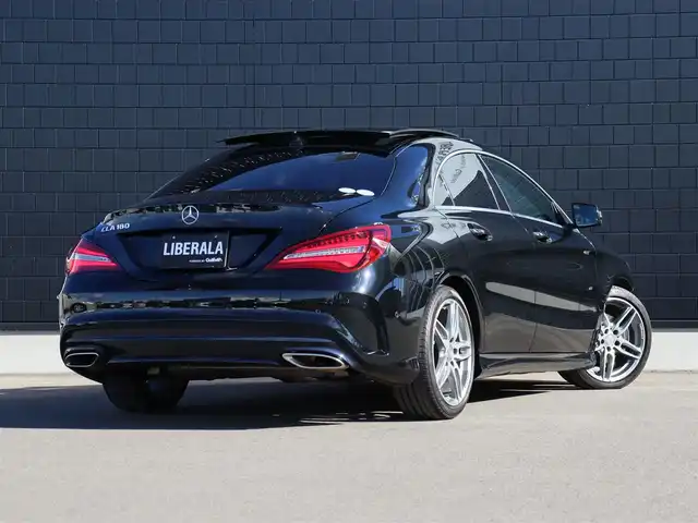 メルセデス・ベンツ ＣＬＡ１８０ スポーツ 宮城県 2016(平28)年 3.8万km コスモスブラック ＡＭＧレザーエクスクルーシブＰＫＧ/レーダーセーフティＰＫＧ/純正ナビ（ＢＴ／ＣＤ／ＤＶＤ／ＴＶ）/レーダークルーズコントロール/ブレーキアシストシステム/アクティブブラインドスポットアシスト/ディストロニック・プラス/アクティブレーンキーピングアシスト/アテンションアシスト/エレクトロニックスタビリティプログラム/バックカメラ/レザーシート/パワーシート（DN席）/メモリーシート（DN席）/シートヒーター（DN席）/コーナーセンサー（前後）/サンルーフ/ドライブモード/パークディスタンス/パドルシフト/リアフォグランプ/デュアルエアコン/純正１８インチAW/純正フロアマット/ＬＥＤヘッドライト/オートライト/キーレスゴー/ＥＴＣ/禁煙車