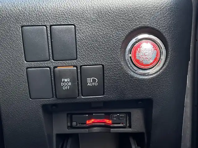 トヨタ ヴェルファイア X 三重県 2019(令1)年 4.1万km バーニングブラッククリスタルシャインガラスフレーク 両パワ　/セーフティセンス　/純正ナビ　/ＬＥＤライト　/２０インチアルミ　/レーダークルーズコントロール　/フルセグＴＶ　/ＤＶＤ/ＣＤ/Ｂｌｕｅｔｏｏｔｈ　/オートハイビーム　/ドアバイザー　/ＡＣ１００Ｖ