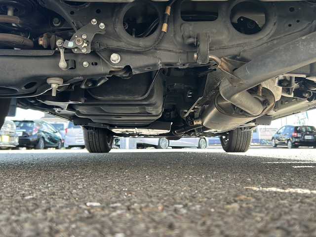 トヨタ ハリアー プログレス メタル&レザーP 岐阜県 2018(平30)年 5.3万km ホワイトパールクリスタルシャイン 純正JBLナビ/フルセグTV/BT/DISK/FM/AM/ビルトインETC/前後ドライブレコーダー/シートヒーター/エアシート/パワーシート/シートポジションメモリー機能/バックカメラ/アラウンドビューモニター/レーンディパーチャーアラート/プリクラッシュセーフティ/インテリジェントクリアランスソナー/パワーバックドア/ステアリングスイッチ/カーテンエアバック/純正フロアマット/プッシュスタート