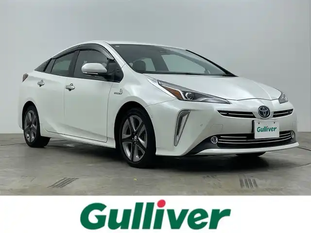 トヨタ プリウス A ツーリングセレクション 岡山県 2019(平31)年 5.4万km ホワイトパールクリスタルシャイン 純正１１.6インチナビ/（フルセグTV/Bluetooth/USB）/衝突軽減ブレーキ/レーダークルーズコントロール/黒合皮シート/ビルトインETC2.0/テレビキャンセラー/シートヒーター/ＬＥＤヘッドライト　/オートハイビーム/バックカメラ/ドライブレコーダー/ブラインドスポットモニター/アイドリングストップ/プッシュスタート/スマートキー×2/取扱説明書/新車保証書