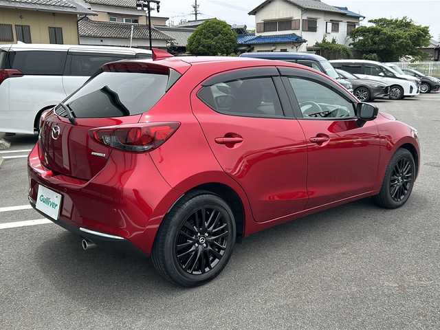 マツダ マツダ２ XD ブラックトーンエディション 岐阜県 2022(令4)年 3.1万km ソウルレッドクリスタルM 純正ナビ　/全方位カメラ　/前後ドライブレコーダー　/レーダークルーズコントロール　/前後コーナーセンサー　/レーンキープアシスト　/横滑り防止装置　/アイドリングストップ/ＬＥＤヘッドライト　/オートライト　/プッシュスタート　/スペアキー/純正16インチアルミホイール/純正フロアマット
