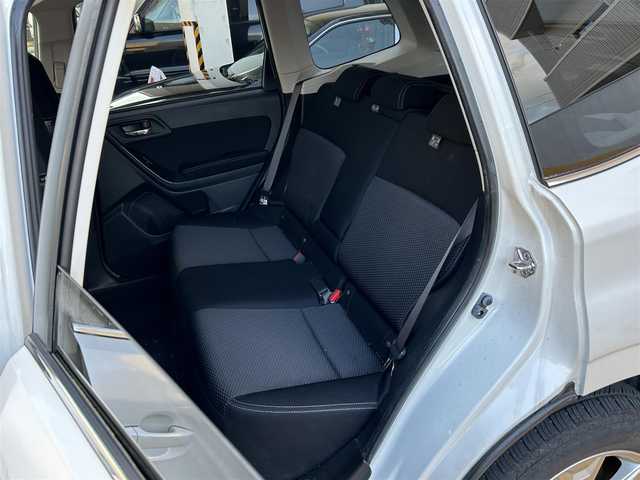 スバル フォレスター 2．0i－L 静岡県 2013(平25)年 7.2万km サテンホワイトパール ワンオーナー/6速マニュアル/社外ナビ/フルセグTV/DVD/CD/SD/MSV/BT/前後ドライブレコーダー/クルーズコントロール/ETC/HIDヘッドライト/純正17インチAW/キーレス /スペアキー/保証書/取扱説明書