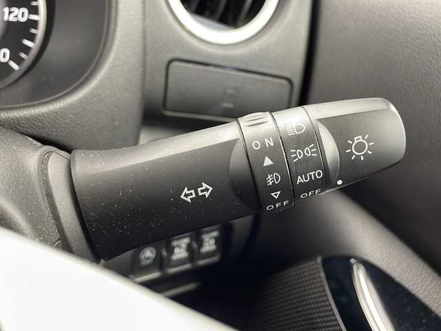 日産 デイズ ルークス ハイウェイスター Gターボ 千葉県 2018(平30)年 3.6万km ホワイトパール 純正ナビ/Bluetooth CD DVD フルセグ AUX/全方位カメラ/ＥＴＣ/フロアマット/両側パワースライドドア/ドライブレコーダー/純正アルミホイール/ＬＥＤヘッドライト/プッシュスタート/スマートキー/ウィンカーミラー/ステアリングスイッチ/衝突軽減ブレーキ/レーンキープアシスト/コーナーセンサー/アイドリングストップ/レーダークルーズコントロール