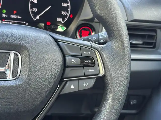 ホンダ ＷＲ－Ｖ X 三重県 2025(令7)年 0.1万km未満 クリスタルブラックパール ♪♪登録済未使用車♪♪/ホンダセンシング/　・衝突軽減ブレーキ(CMBS)/　・踏み間違い衝突軽減システム/　・路外逸脱抑制機能/　・歩行者事故低減ステアリング/　・先行車発進お知らせ/　・標識認識機能/　・オートハイビーム/　・パーキングセンサーシステム/　・アダプティブクルーズコントロール/　・車線維持支援システム/スマートキーx2/プッシュスタート/パドルシフト/LEDヘッドライト/オートライト/ライトレベリング/横滑り防止/ターンミラー/電動格納ミラー/サイドカーテンエアバック