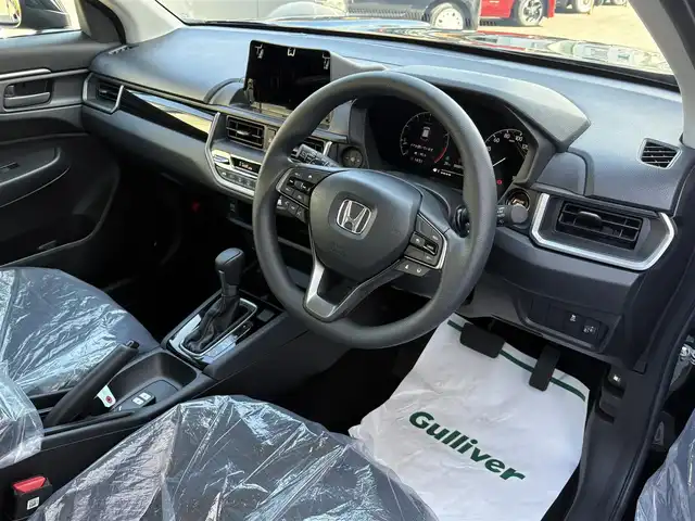 ホンダ ＷＲ－Ｖ X 三重県 2025(令7)年 0.1万km未満 クリスタルブラックパール ♪♪登録済未使用車♪♪/ホンダセンシング/　・衝突軽減ブレーキ(CMBS)/　・踏み間違い衝突軽減システム/　・路外逸脱抑制機能/　・歩行者事故低減ステアリング/　・先行車発進お知らせ/　・標識認識機能/　・オートハイビーム/　・パーキングセンサーシステム/　・アダプティブクルーズコントロール/　・車線維持支援システム/スマートキーx2/プッシュスタート/パドルシフト/LEDヘッドライト/オートライト/ライトレベリング/横滑り防止/ターンミラー/電動格納ミラー/サイドカーテンエアバック