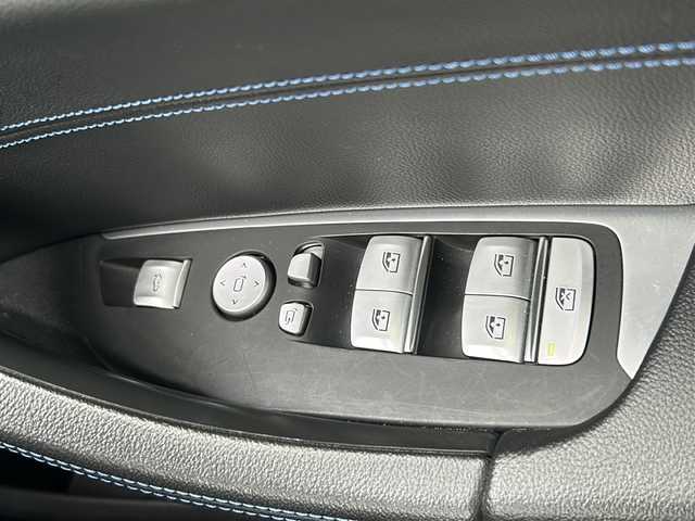 ＢＭＷ Ｘ３ 20d xDrive Mスポーツ 福島県 2018(平30)年 12.4万km パール ハーフレザーシート/純正ナビ/全方位カメラ/クルーズコントロール/純正19inアルミホイール/オートライト/ＬＥＤライト/オートハイビーム/ウィンカーミラー/電動格納ミラー/スマートキー/プッシュスタート/Ｗ＋カーテンエアバッグ/横滑り防止装置/ＡＢＳ/フロアマット/取扱説明書/ブレーキオートホールド/ステアリングスイッチ/デジタルメーター/シートメモリー/シートヒーターD.N席/パワーシートD.N席/電動リアゲート/ワイヤレス充電/ハーマンカードン/パーキングセンサー/アイドリングストップ/MTモード付AT