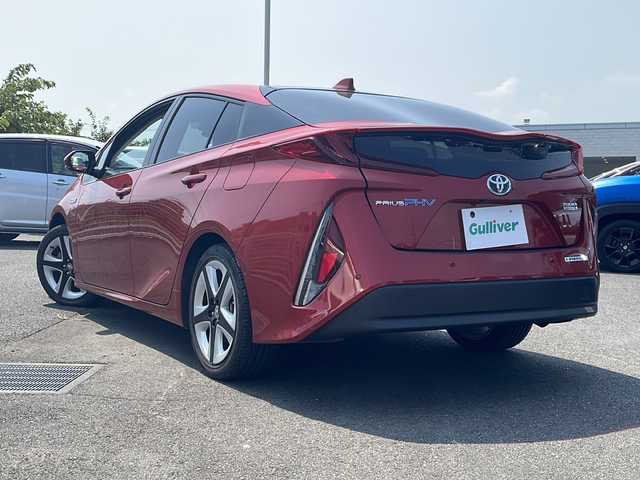 トヨタ プリウス ＰＨＶ A 茨城県 2017(平29)年 5万km センシュアルレッドマイカ JBLサウンド/純正ナビ/【フルセグTV/Bluetooth】/バックカメラ/前後ドライブレコーダー/レーダークルーズコントロール/プリクラッシュセーフティ/クリアランスソナー/前席シートヒーター/純正17インチAW/ビルトインETC2.0/純正フロアマット/スマートキー/プッシュスタート