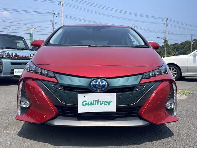 トヨタ プリウス ＰＨＶ A 茨城県 2017(平29)年 5万km センシュアルレッドマイカ JBLサウンド/純正ナビ/【フルセグTV/Bluetooth】/バックカメラ/前後ドライブレコーダー/レーダークルーズコントロール/プリクラッシュセーフティ/クリアランスソナー/前席シートヒーター/純正17インチAW/ビルトインETC2.0/純正フロアマット/スマートキー/プッシュスタート