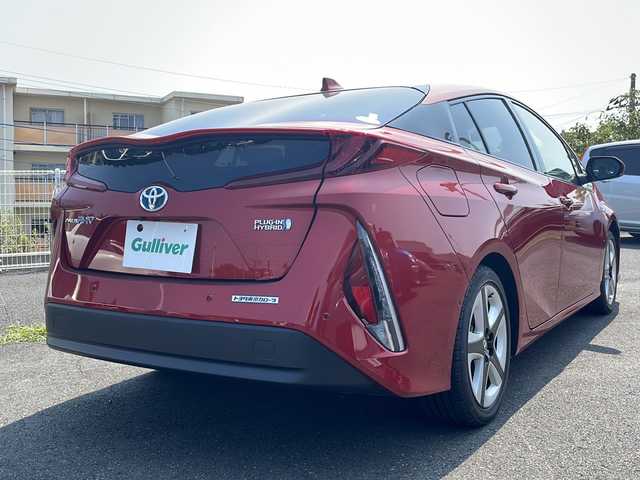 トヨタ プリウス ＰＨＶ A 茨城県 2017(平29)年 5万km センシュアルレッドマイカ JBLサウンド/純正ナビ/【フルセグTV/Bluetooth】/バックカメラ/前後ドライブレコーダー/レーダークルーズコントロール/プリクラッシュセーフティ/クリアランスソナー/前席シートヒーター/純正17インチAW/ビルトインETC2.0/純正フロアマット/スマートキー/プッシュスタート