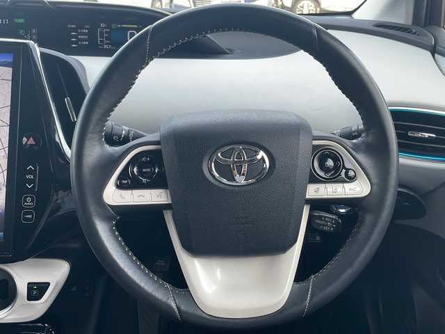 トヨタ プリウス ＰＨＶ A 茨城県 2017(平29)年 5万km センシュアルレッドマイカ JBLサウンド/純正ナビ/【フルセグTV/Bluetooth】/バックカメラ/前後ドライブレコーダー/レーダークルーズコントロール/プリクラッシュセーフティ/クリアランスソナー/前席シートヒーター/純正17インチAW/ビルトインETC2.0/純正フロアマット/スマートキー/プッシュスタート