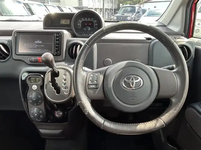 トヨタ スペイド G 愛知県 2014(平26)年 3.7万km スーパーレッドⅤ サイドバイザー/純正フロアマット/片側パワースライドドア/SD純正ナビ/FM/AM/BT/CD/SD/ワンセグTV/バックカメラ/運転席シートヒーター/アイドリングストップ/ETC/ハロゲンライト/オートライト/パワーステアリング/パワーウィンドウ/ABS/横滑り防止装置/取扱説明書/スペアキー/スマートキー