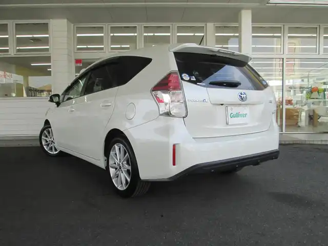 トヨタ プリウス α G ツーリングセレクション 千葉県 2016(平28)年 1.4万km ホワイトパールクリスタルシャイン ワンオーナー/純正SDナビ・フルセグTV/バックカメラ/オーディオ【CD/DVD/SD/BT/SD】/トヨタセーフティセンス/LEDヘッドライト/純正17インチアルミホイール/ウィンカードアミラー/クルーズコントロール/ハーフレザーシート/運転席パワーシート/革巻きステアリング/コーナーセンサー/前方ドライブレコダー/ビルトインETC/スマートキー/ディーラー整備記録簿(H29/H30/H31/R2/R3/R5/R7)