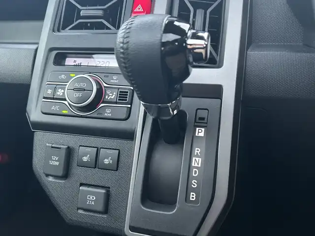 ダイハツ タフト G クロムベンチャー 千葉県 2024(令6)年 1.3万km ブラックマイカメタリック 社外ナビ（KENWOOD  MDV-D310）/(TV/BT/CD/DVD)/バックカメラ/衝突被害軽減システム/ガラスルーフ/横滑り防止装置/ETC/ドライブレコーダー/LEDヘッドライト/フォグランプ/オートライト/ウィンカーミラー/電動格納ミラー/純正15インチAW/シートヒーター/プッシュスタート/スマートキー/フロアマット/ドアバイザー