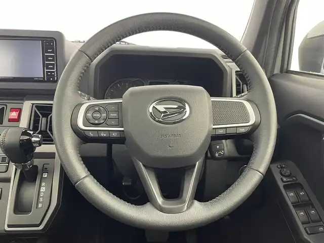 ダイハツ タフト G クロムベンチャー 群馬県 2023(令5)年 1.6万km セラミックグリーンM 社外7インチナビ/パノラマモニター/オートハイビーム/LEDヘッドライト/シートヒーター/純正15インチアルミホイール/ステアリングリモコン/電子パーキング/オートブレーキホールド/コーナーセンサー/スマートキー/禁煙車/ガラスルーフ/プッシュスタート/アイドリングストップ/スペアキー/純正フロアマット/フルセグテレビ