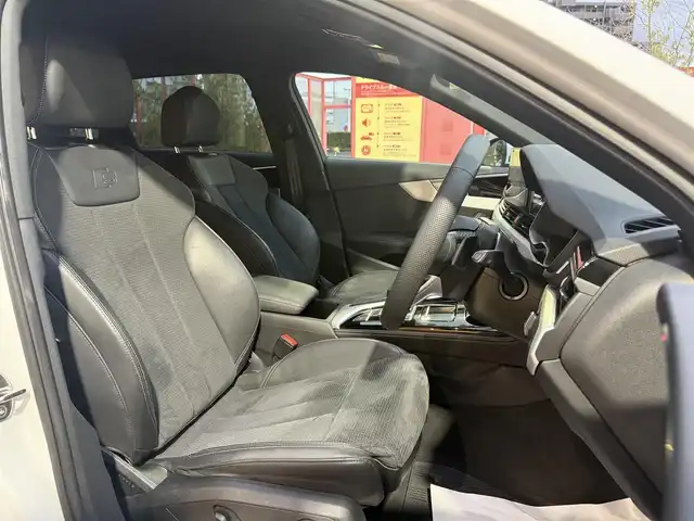 アウディ アウディ Ａ４ アバント 40TDIクワトロ Sライン 香川県 2022(令4)年 4.2万km 白 ワンオーナー/S line plusパッケージ/コンフォートパッケージ/メーカーナビ/フルセグ/全方位カメラ/Ｓライン18インチアルミ/ハーフレザーシート/全席シートヒーター/レーダークルーズコントロール/レーンキープアシスト/LEDヘッドライト/コーナーセンサー/ルーフレール/スマートキー