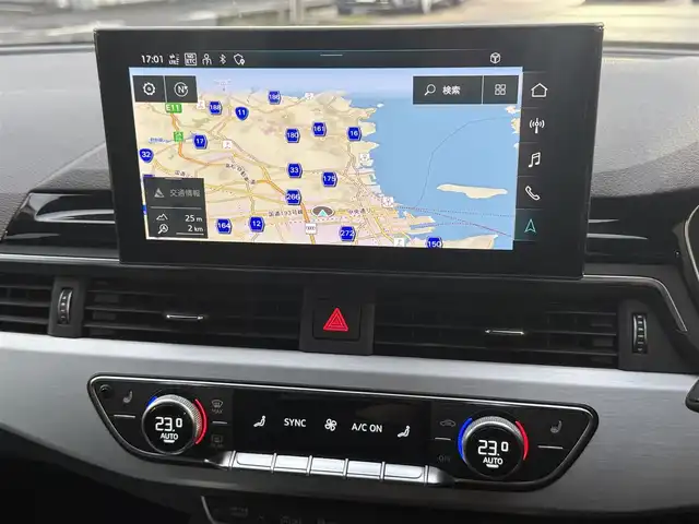 アウディ アウディ Ａ４ アバント 40TDIクワトロ Sライン 香川県 2022(令4)年 4.2万km 白 ワンオーナー/S line plusパッケージ/コンフォートパッケージ/メーカーナビ/フルセグ/全方位カメラ/Ｓライン18インチアルミ/ハーフレザーシート/全席シートヒーター/レーダークルーズコントロール/レーンキープアシスト/LEDヘッドライト/コーナーセンサー/ルーフレール/スマートキー