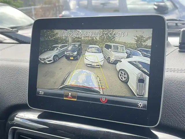 メルセデス・ベンツ ゲレンデヴァーゲン Ｇ３５０ｄ AMGライン 滋賀県 2018(平30)年 3.5万km ポーラホワイト G63仕様/・G63アルミ/・G63グリル/ラグジュアリーpkg/・サンルーフ/・黒本革シート/harman/kardonサラウンド/全席シートヒーター/ディストロニック＋/ブラインドスポット/メモリー付パワーシート（D/N）/オートライト/パドルシフト/パークトロニック（F/R）/左サイド・バックカメラ/ETC/ＣＯＤＥ ＰＨＡＮＴＯＭ サラウンド/保証書・取説（有）