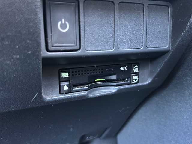 トヨタ カローラ ルミオン 1．5G 千葉県 2010(平22)年 9.4万km レッドM 純正HDDナビ/ワンセグTV/DVD/CD/Bluetooth/バックカメラ/ETC/キーレス/ドアバイザー/フロアマット/スペアキー/取扱説明書/保証書