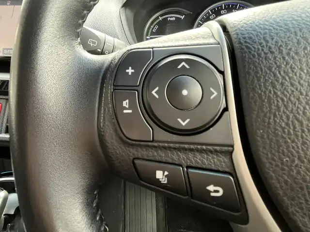 トヨタ エスクァイア ハイブリッド Xi 栃木県 2014(平26)年 12.9万km ホワイトパールクリスタルシャイン (株)IDOMが運営する【じしゃロン宇都宮店】の自社ローン対象車両になります。こちらは現金ご利用時の価格です。自社ローンご希望の方は別途その旨お申付け下さい。/純正ナビ/バックカメラ/フルセグ/Ｂｌｕｅｔｏｏｔｈ/ビルトインＥＴＣ/片側パワースライドドア/シートヒーター/スマートキー/ＬＥＤヘッドライト/オートライト/アイドリングストップ