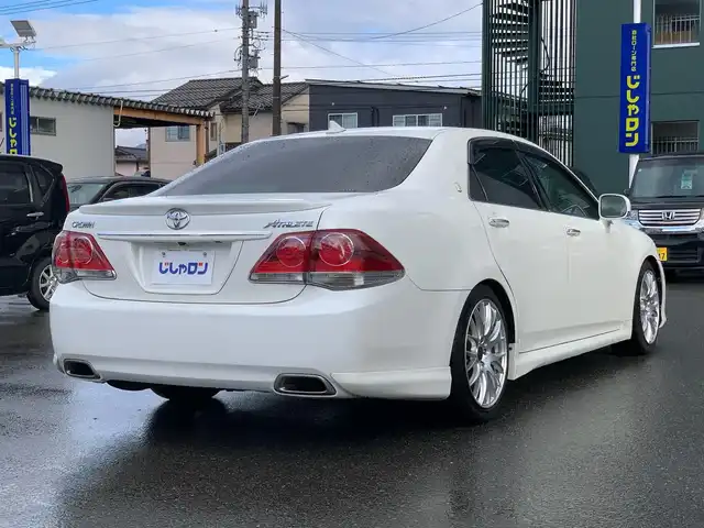 トヨタ クラウン アスリート プレミアムエディション 福井県 2012(平24)年 11.9万km ホワイトパールクリスタルシャイン (株)IDOMが運営する【じしゃロン福井店】の自社ローン対象車両になります。こちらは現金ご利用時の価格です。自社ローンご希望の方は別途その旨お申付け下さい。/純正ナビ（CD・DVD・BT接続可）/フルセグテレビ/バックカメラ/ビルトインETC/パワーシート（D席・N席）/シートヒーター（D席・N席）/エアシート（D席・N席）/クルーズコントロール/TEIN車高調