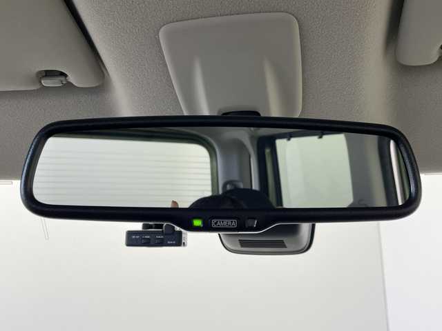 日産 デイズ ルークス X Vセレクション 群馬県 2019(平31)年 7.2万km ホワイトソリッド/プレミアムオリーブM 禁煙車　純正７インチナビ　全方位カメラ　両側パワースライドドア　衝突軽減システム　ＥＴＣ　アイドリングストップ　横滑り防止装置　盗難防止装置　ヘッドライトレベライザー　スマートキー　プッシュスタート