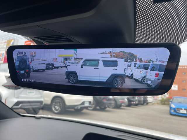 マツダ マツダ３ファストバック 20S 100周年特別記念車 山口県 2021(令3)年 3.2万km スノーフレイクホワイトパールマイカ 特別仕様車　/ＢＯＳＥサウンド　/３６０度セーフティＰＫＧ　/全方位カメラ　/ＡＬＰＩＮＥデジタルインナーミラー＆ドライブレコーダー/レーダークルーズコントロール　/純正ナビ　/AM/FM/CD/DVD/Bluetooth/フルセグTV/赤レザーシート　/スマートキー×２　/運転席パワーシート　/前席ヒートシーター/衝突被害軽減ブレーキ/オートライト、オートマチックハイビーム/純正アルミホイール18インチ/ＥＴＣ/禁煙車