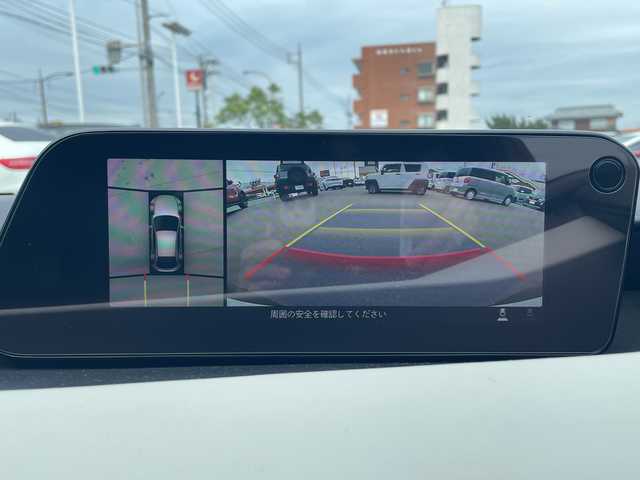 マツダ マツダ３ファストバック 20S 100周年特別記念車 山口県 2021(令3)年 3.2万km スノーフレイクホワイトパールマイカ 特別仕様車　/ＢＯＳＥサウンド　/３６０度セーフティＰＫＧ　/全方位カメラ　/ＡＬＰＩＮＥデジタルインナーミラー＆ドライブレコーダー/レーダークルーズコントロール　/純正ナビ　/AM/FM/CD/DVD/Bluetooth/フルセグTV/赤レザーシート　/スマートキー×２　/運転席パワーシート　/前席ヒートシーター/衝突被害軽減ブレーキ/オートライト、オートマチックハイビーム/純正アルミホイール18インチ/ＥＴＣ/禁煙車