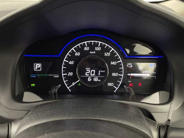 日産 ノート e－パワー X 愛知県 2020(令2)年 4万km ブリリアントホワイトパール /禁煙車//純正オーディオ//AM・FM・CD・AUX//ETC//スーパーUV&IRカットガラス//インテリジェントエマージェンシーブレーキ//レーンディパーチャーウォーニング//踏み間違い防止アシスト//前後パーキングセンサー//ハイビームアシスト//オートライト//純正15インチアルミホイール//純正フロアマット//ステアリングスイッチ//イモビライザー
